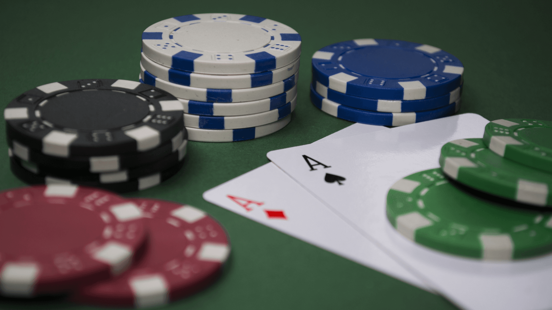 Caribbean Stud Poker: padroneggiare probabilità e probabilità image